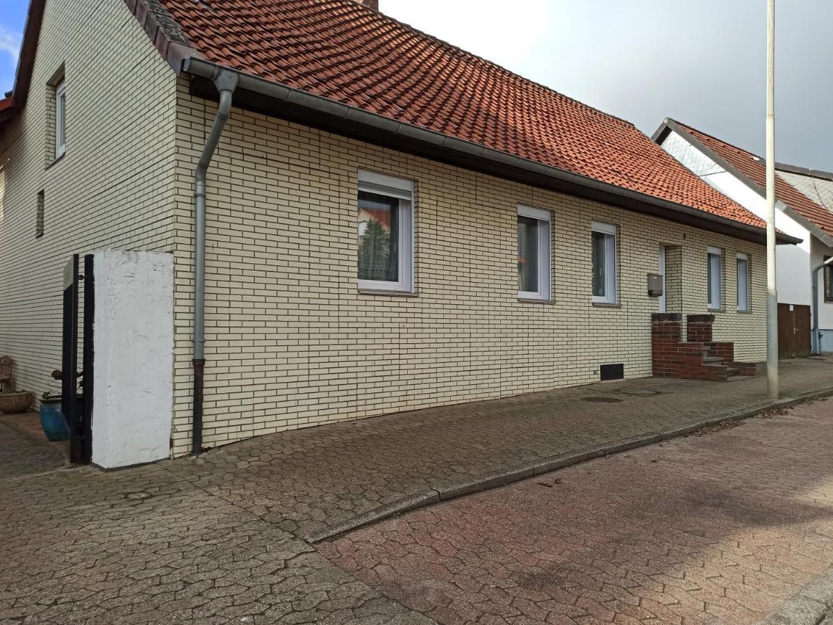 Königslutter am Elm Gasthaus Katrin מראה חיצוני תמונה